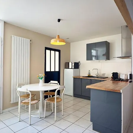 Maloquet, Maison Chaleureuse Proche Ile De Re La Rochelle (Charente-Maritime)